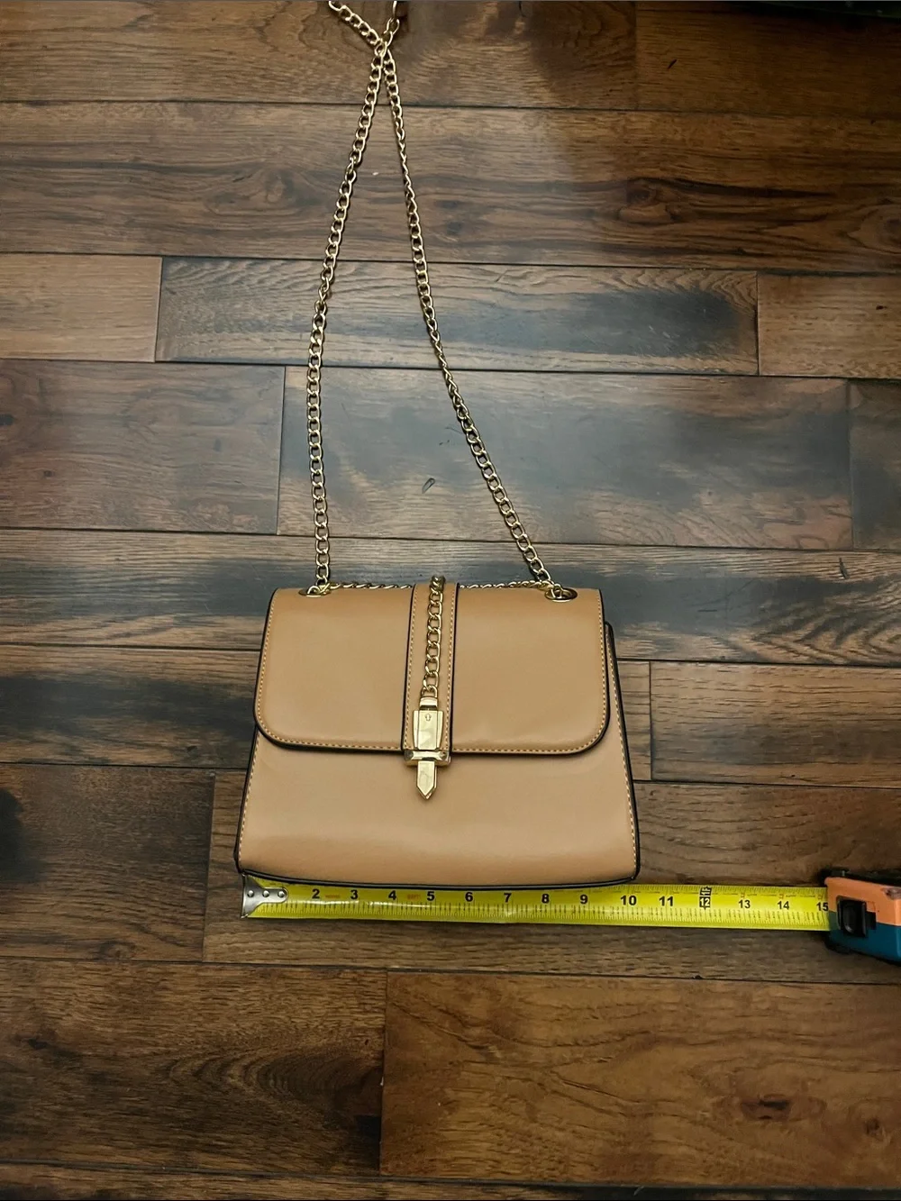 Neutral Tan Chain Crossbody Bag with Gold Hardware